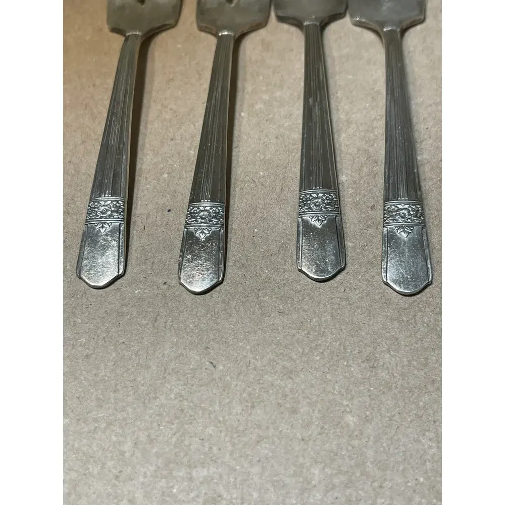 Oneida 1940 SILVER ROSE Silverplate‎ SL&GH Rogers Flatware Set Of 4 Salad Forks